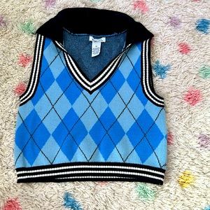 Rue 21 blues white and blate top XS in size